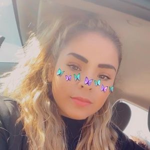 Meet your Posher, Eva